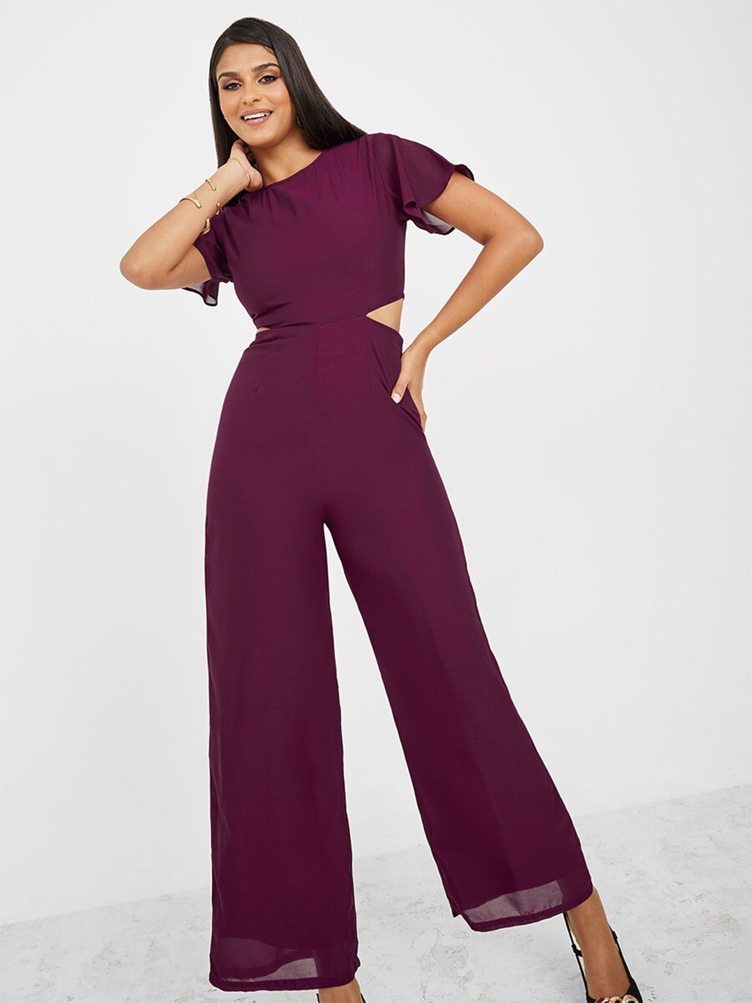 

Styli Round Neck Basic Jumpsuit, Burgundy