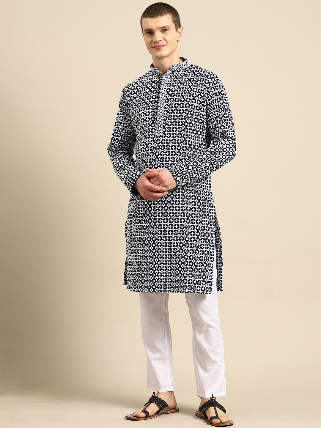 

Molly & Michel Men Embroidered Regular Pure Cotton Kurta with Pyjamas, Navy blue