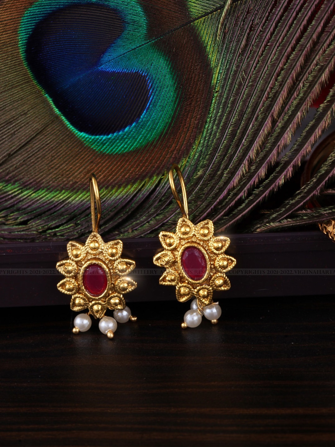 

Vighnaharta Gold-Plated Contemporary Drop Earrings