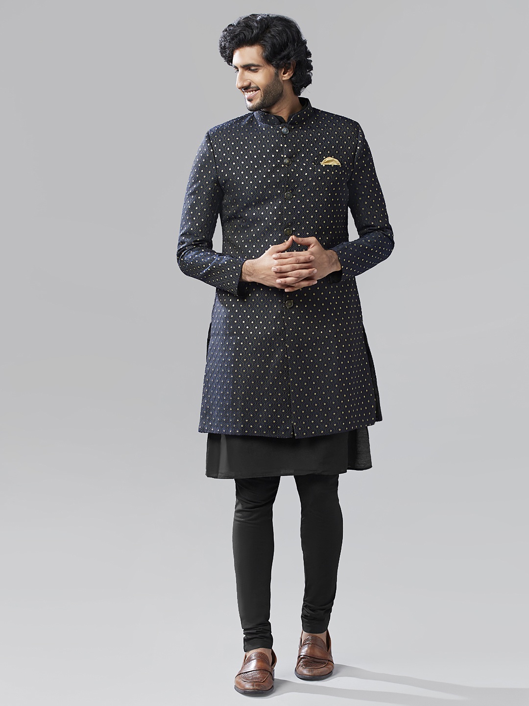 

KISAH Woven Design Cotton Sherwani Set, Navy blue
