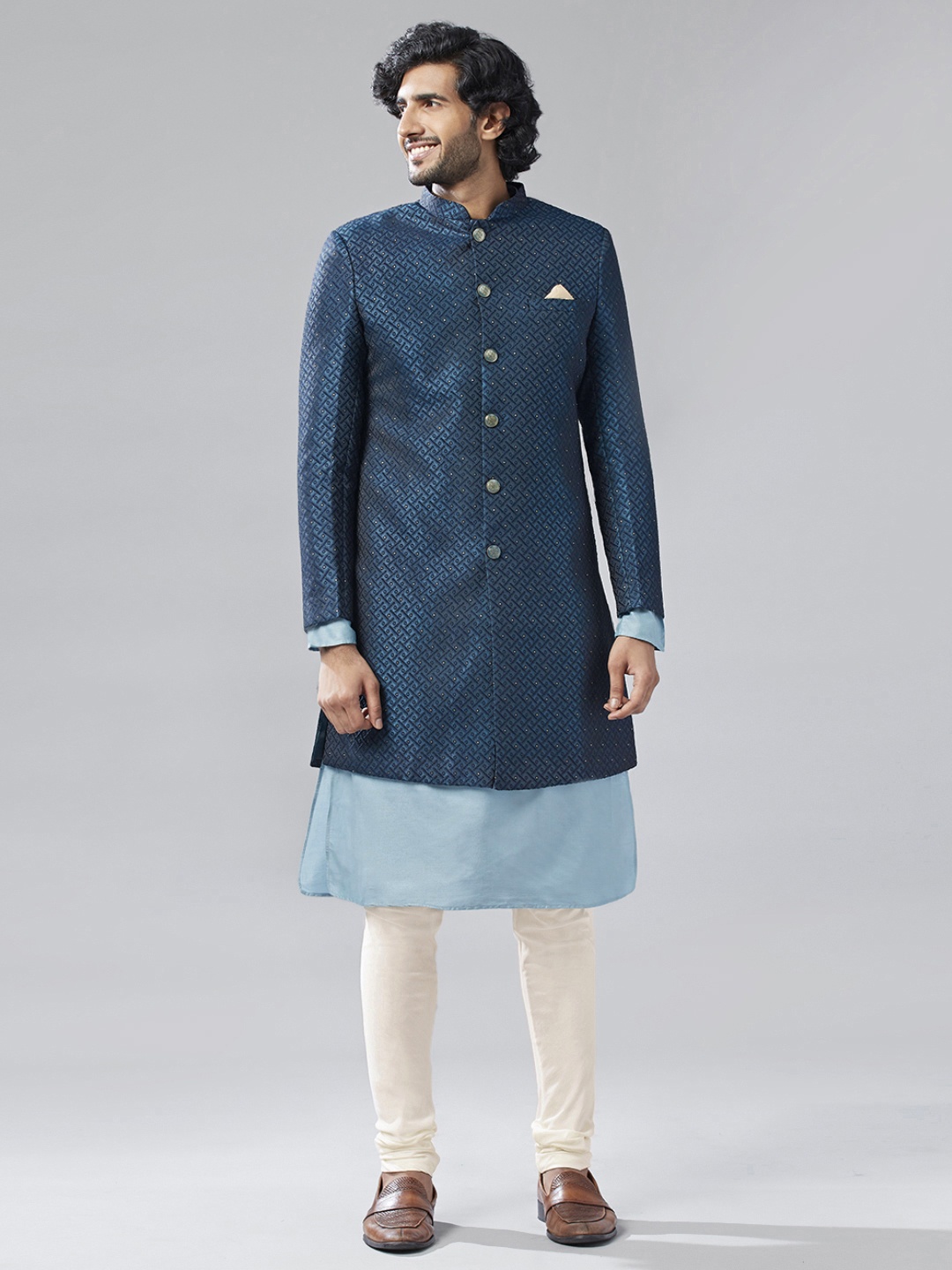 

KISAH Men Woven Design Cotton Indowestern Sherwani Set, Navy blue