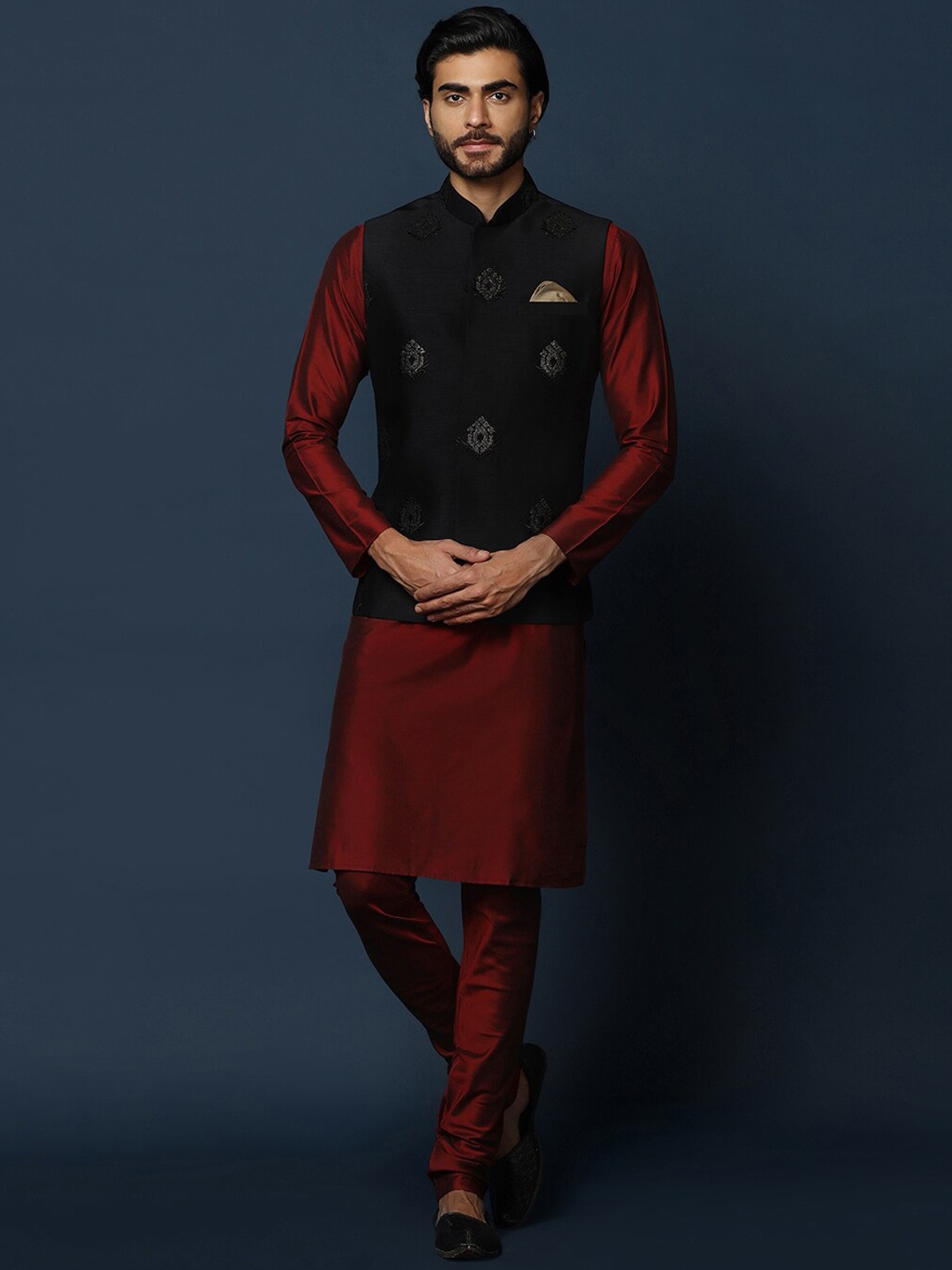 

KISAH Mandarin Collar Regular Kurta with Churidar & Woven Design Nehru Jacket, Black