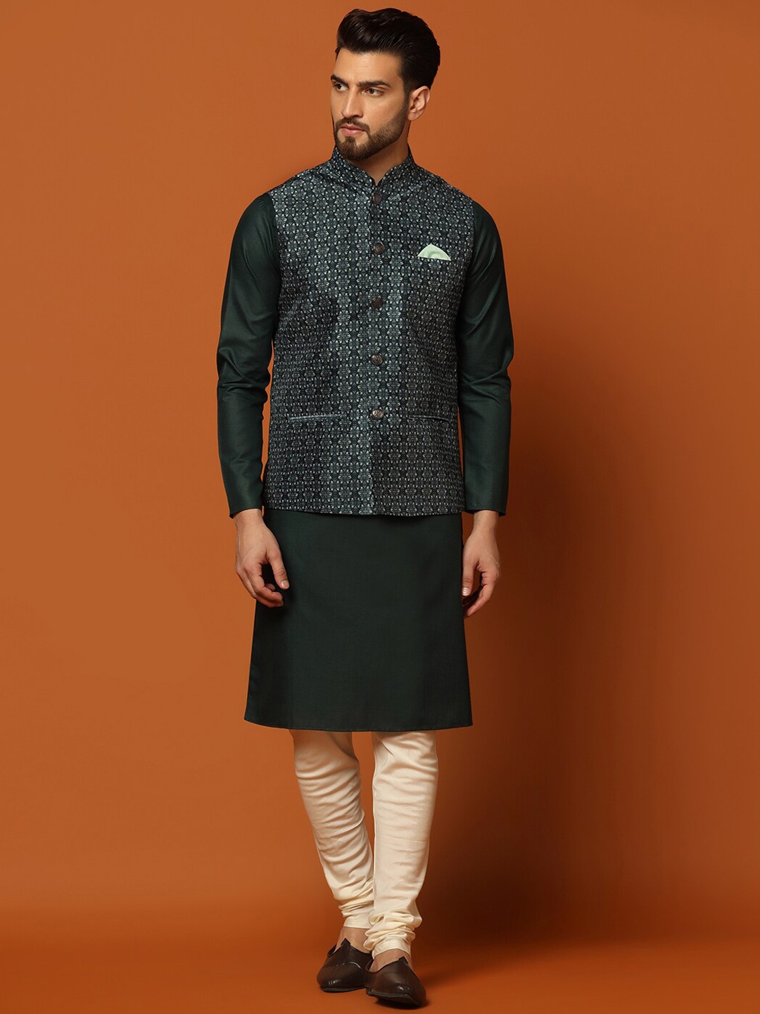 

KISAH Mandarin Collar Regular Kurta with Churidar & Printed Nehru Jacket, Teal