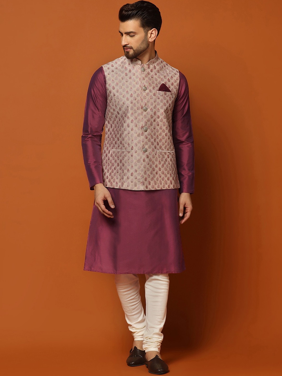 

KISAH Mandarin Collar Straight Kurta with Churidar & Nehru Jacket, Maroon