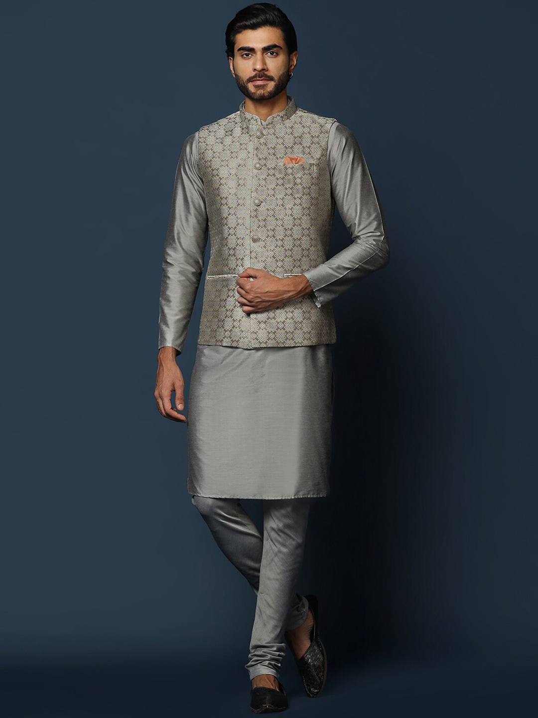 

KISAH Mandarin Collar Kurta with Churidar & Woven Design Nehru Jacket, Grey