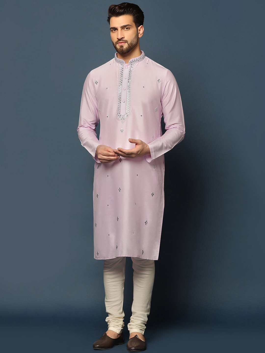 

KISAH Geometric Embroidered Mirror Work Kurta with Churidar, Pink