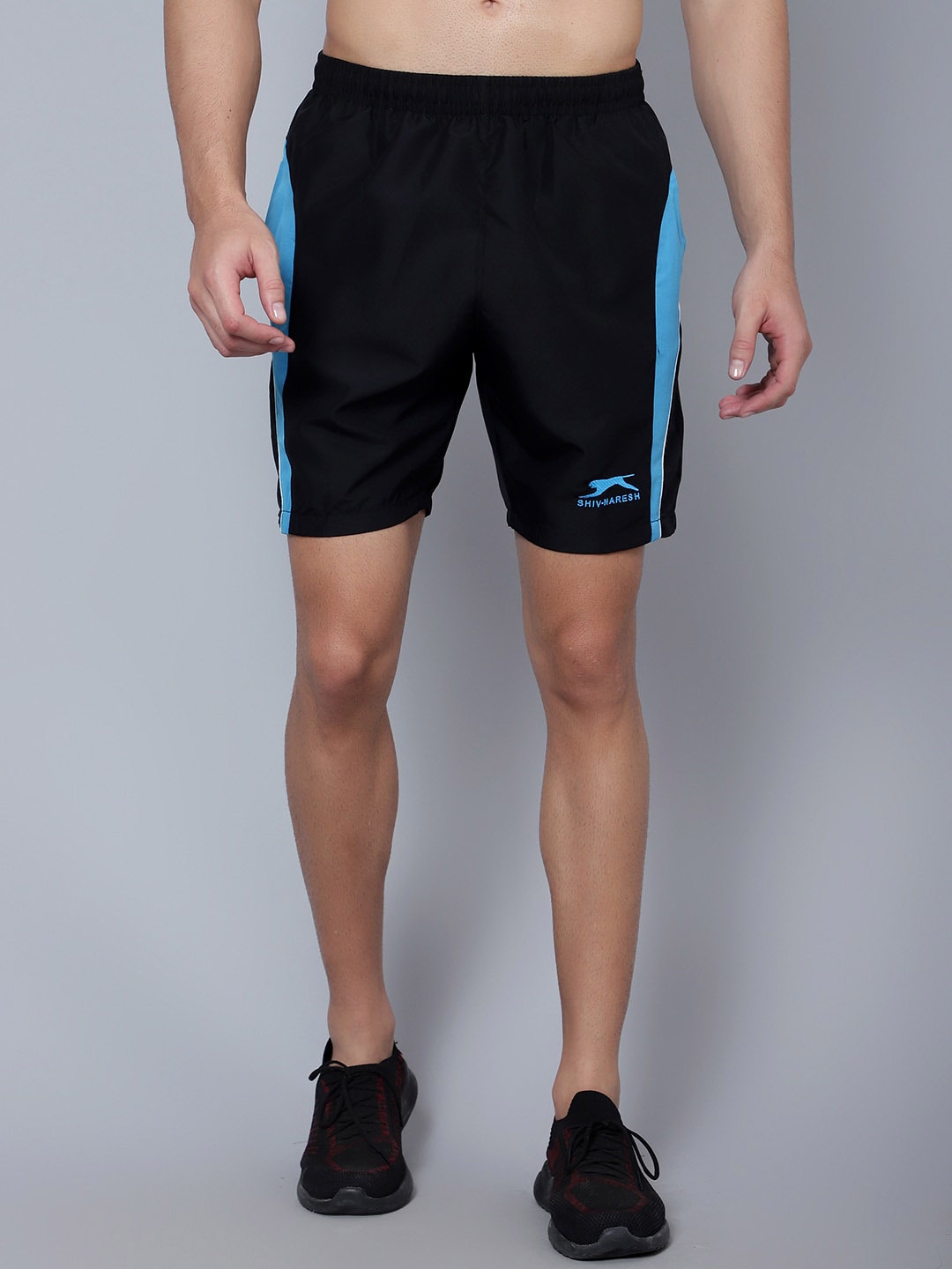 

Shiv Naresh Men Colourblocked Running Sports Shorts, Black