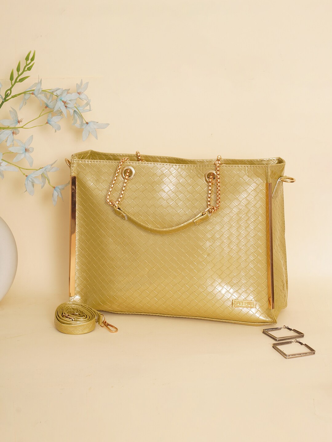 

FABBHUE Textured Structured Handheld Bag, Gold
