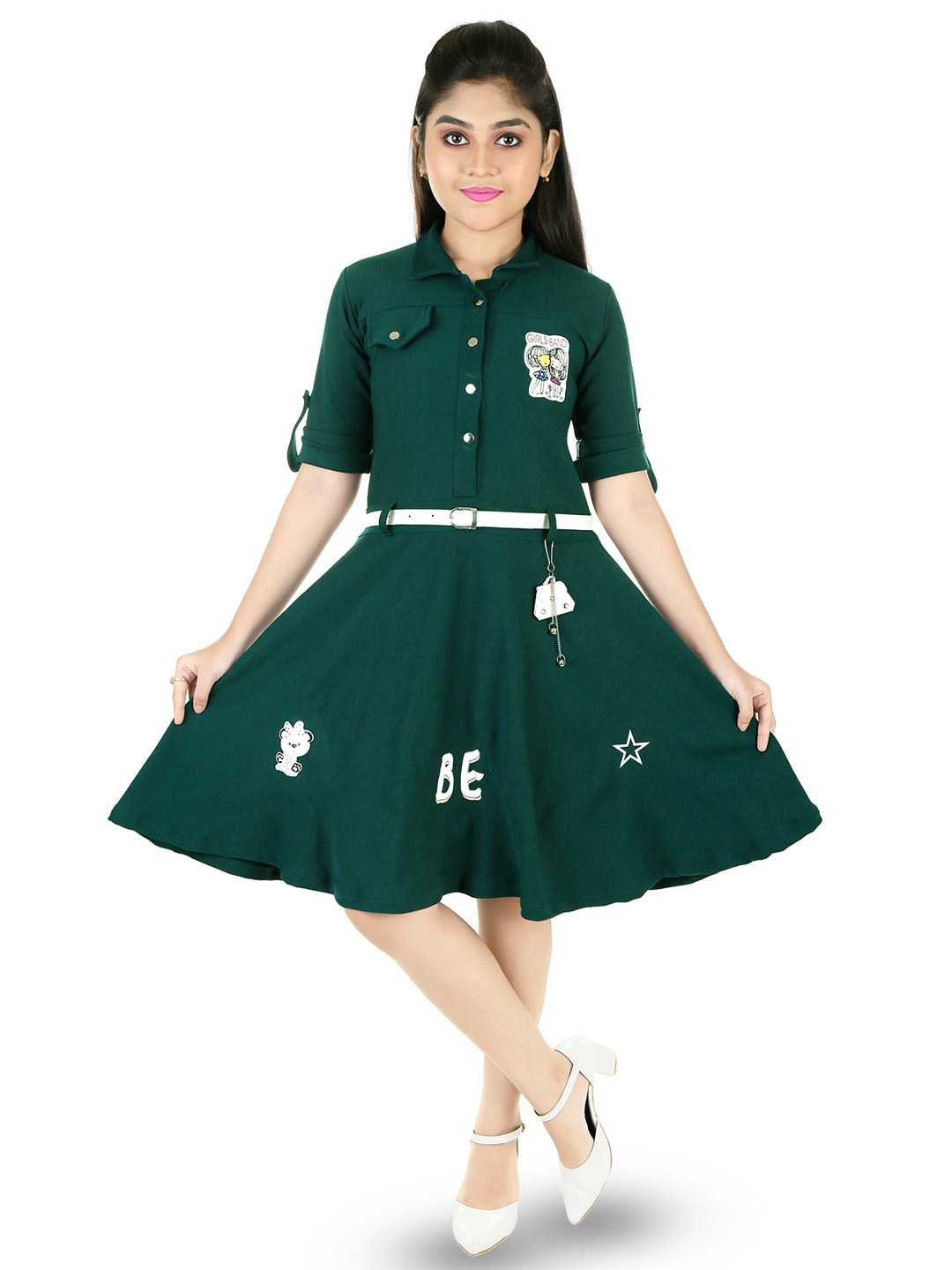 

CELEBRITY CLUB Conversational Printed Shirt Collar Fit & Flare Dress With Belt, Green