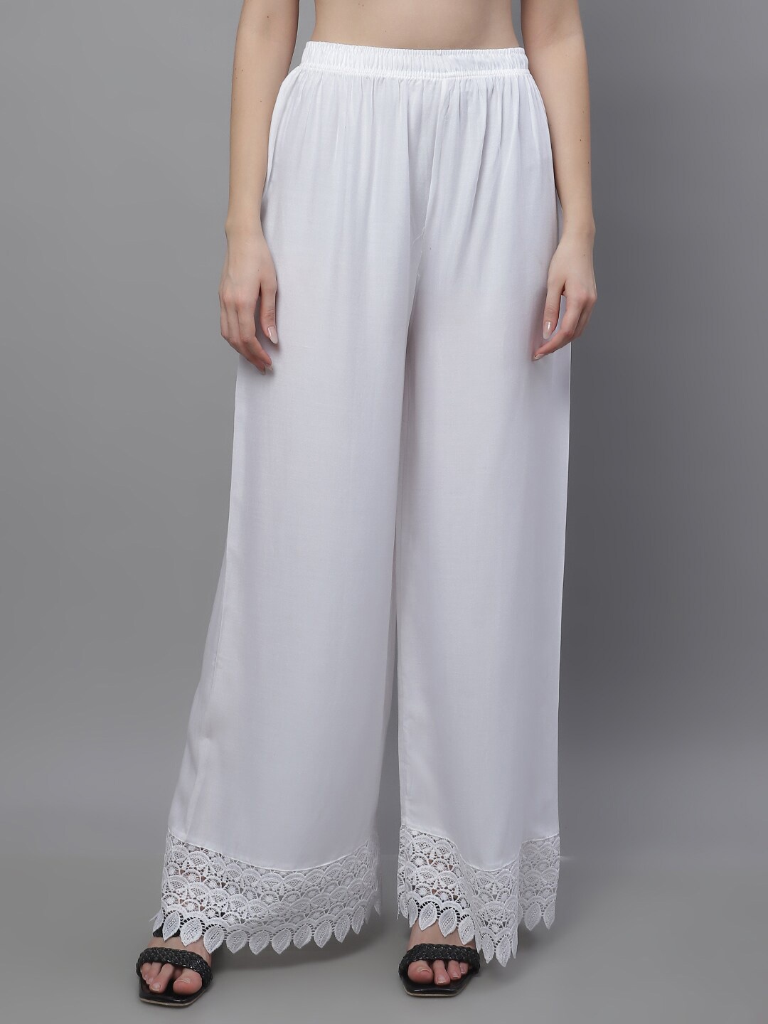 

TAG 7 Women Floral Hem Design Flared Palazzos, White