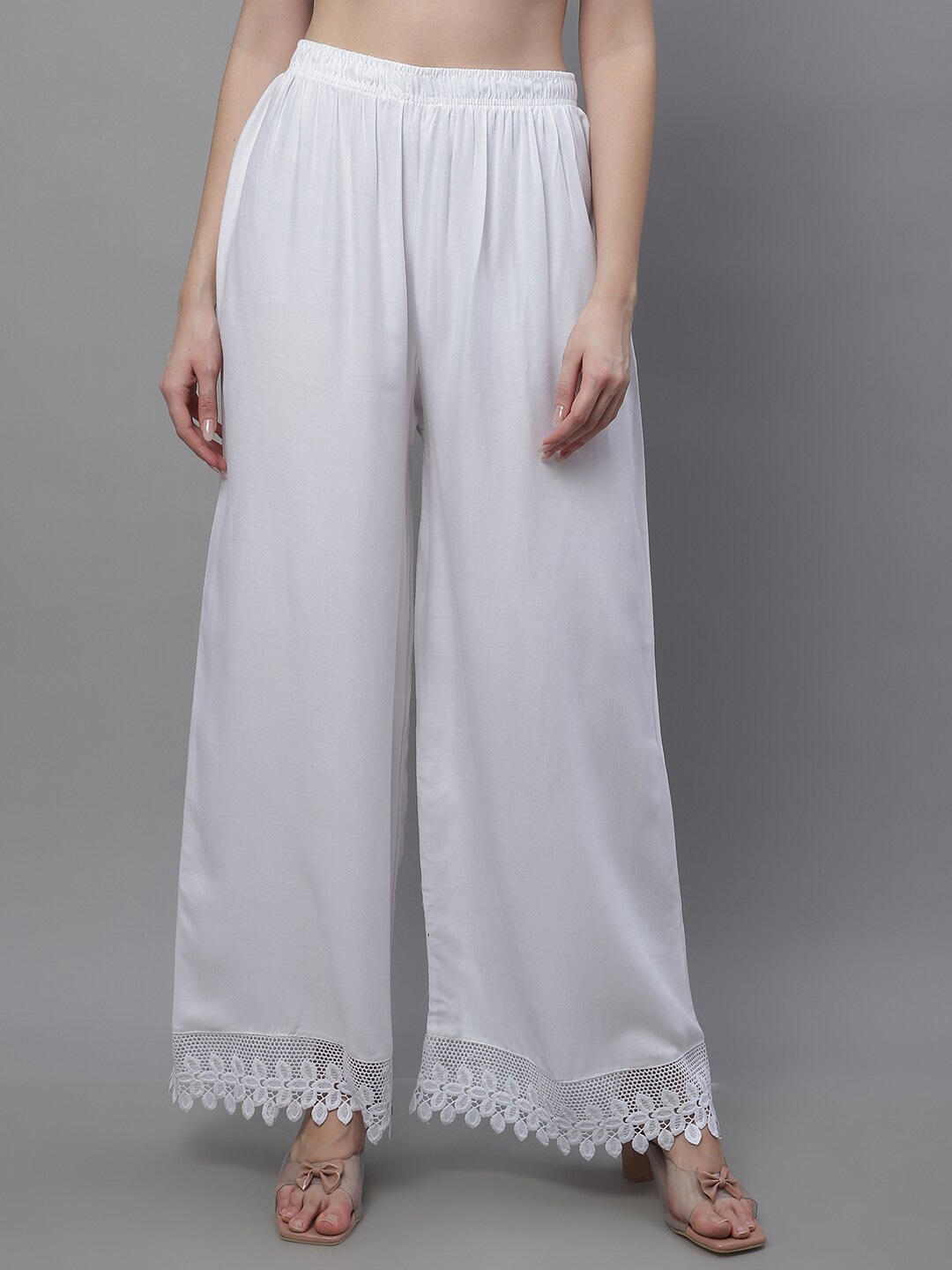 

TAG 7 Women Floral Hem Design Flared Palazzos, White