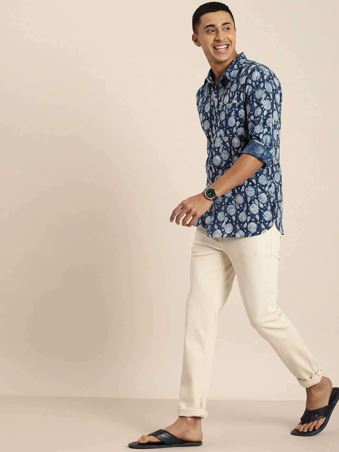 

Taavi Men Classic Floral Printed Casual Shirt, Blue