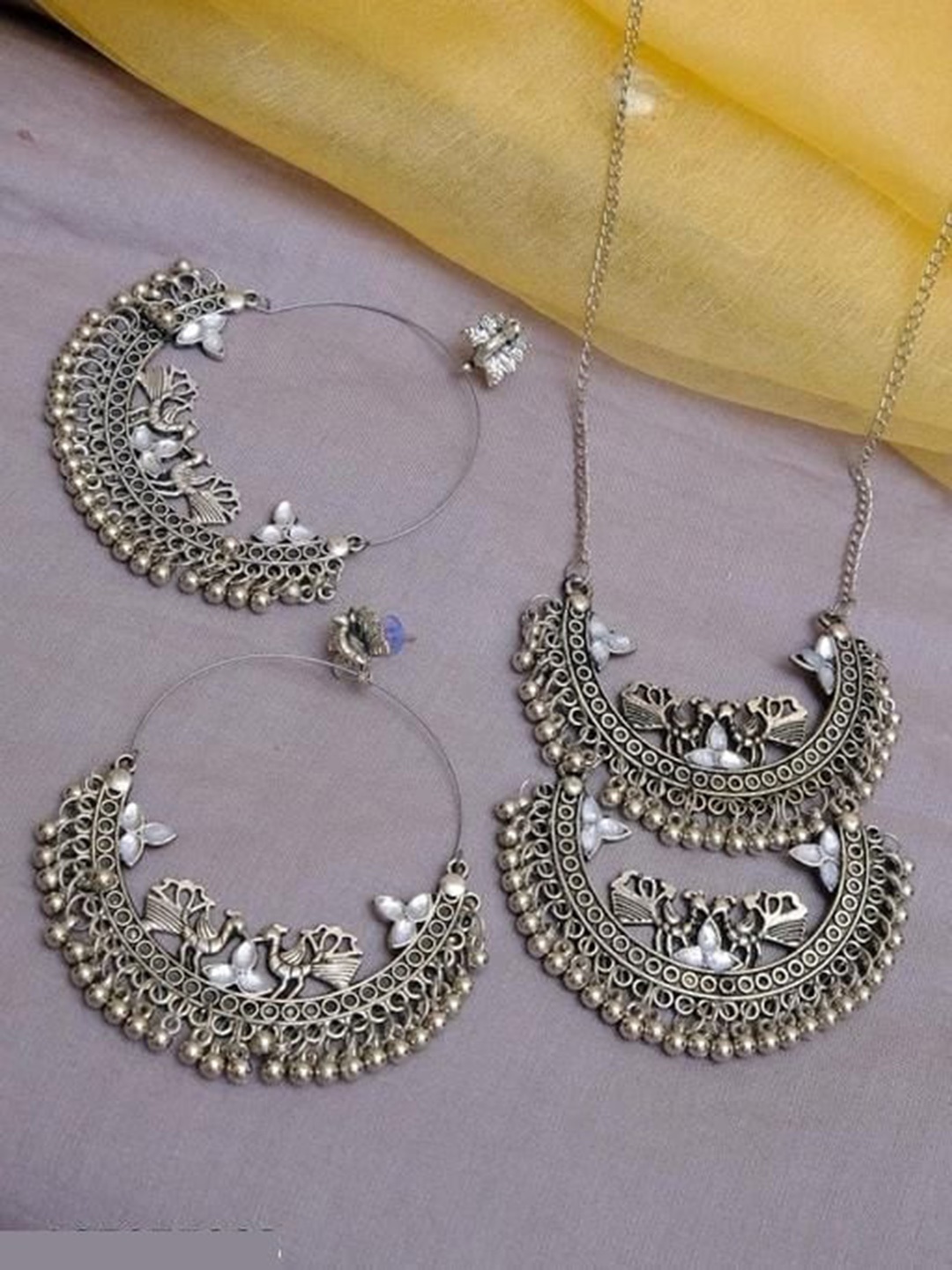 

Samridhi DC Set Of 2 Silver-Plated & Beaded Jewellery Set