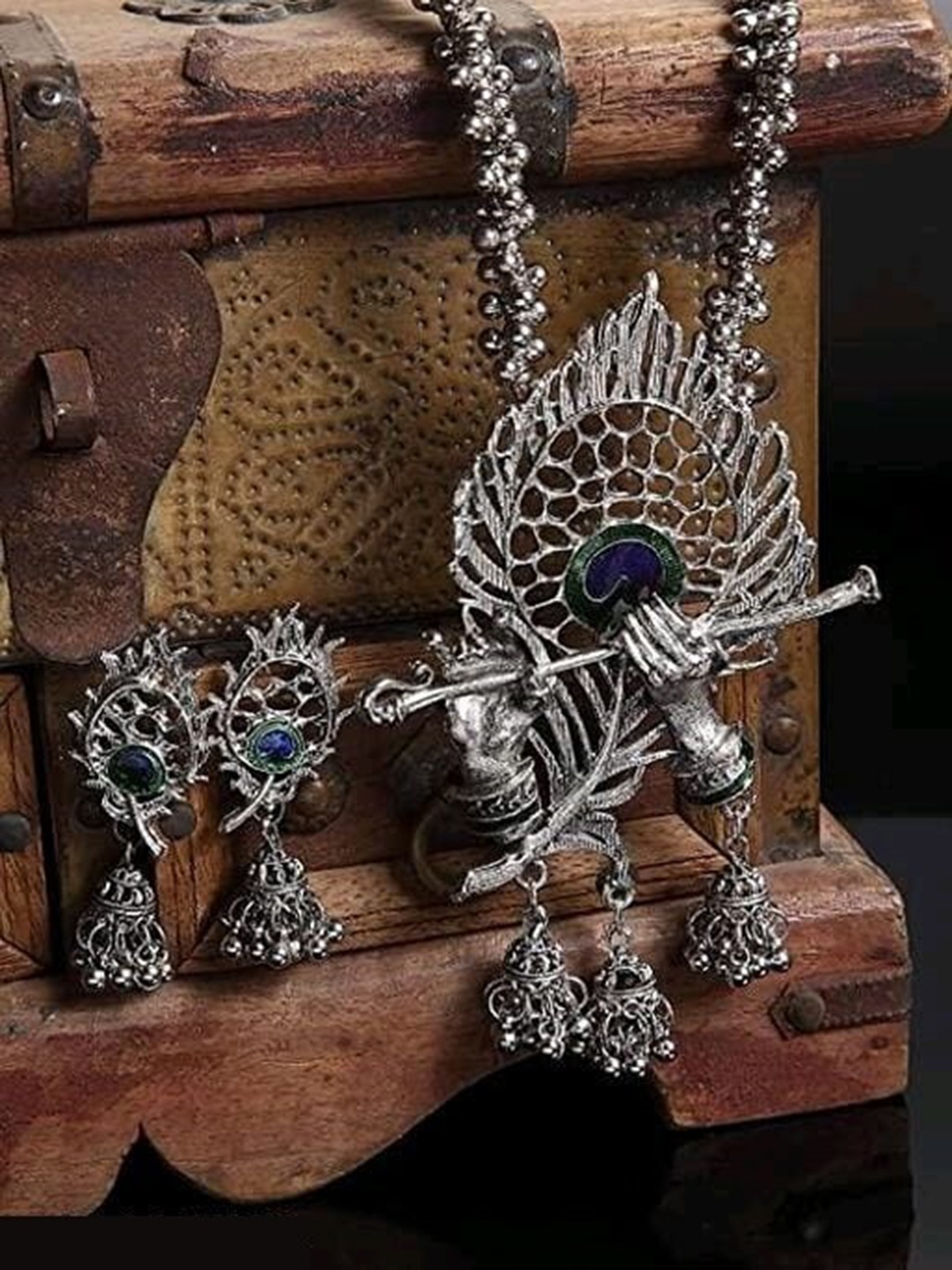 

Samridhi DC Silver-Plated Beaded Oxidised Jewellery Set