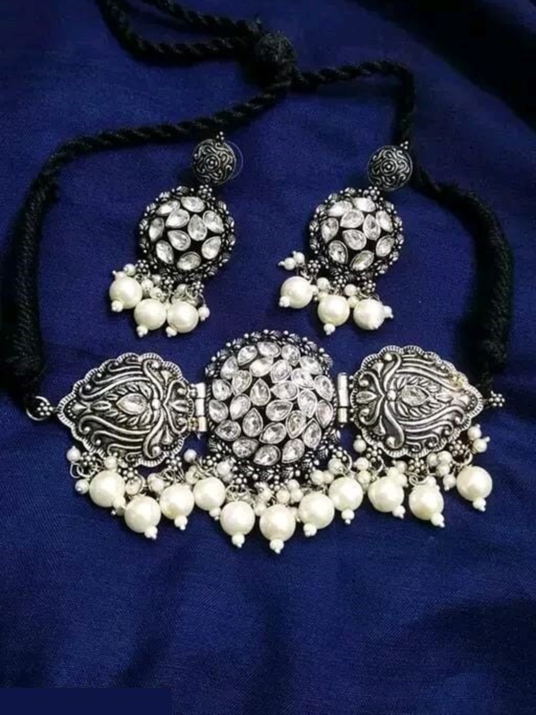 

Samridhi DC Silver-Plated Stone-Studded & Beaded Choker Jewellery Set