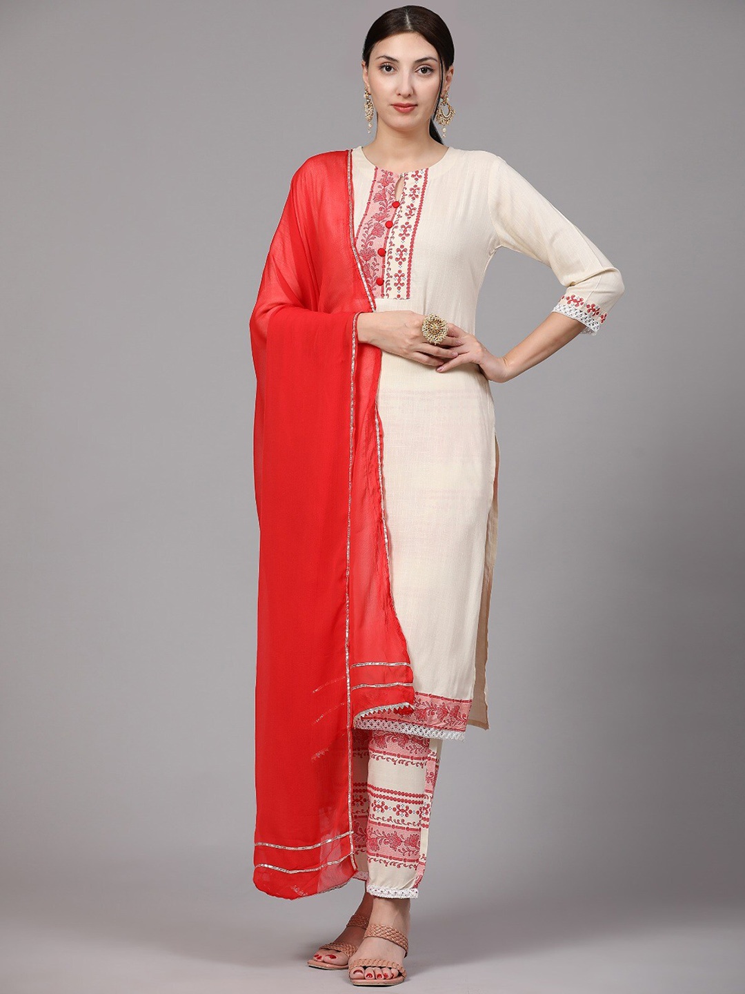

V TRADITION Floral Printed Yoke Design Regular Kurta With Trousers & Dupatta, Cream