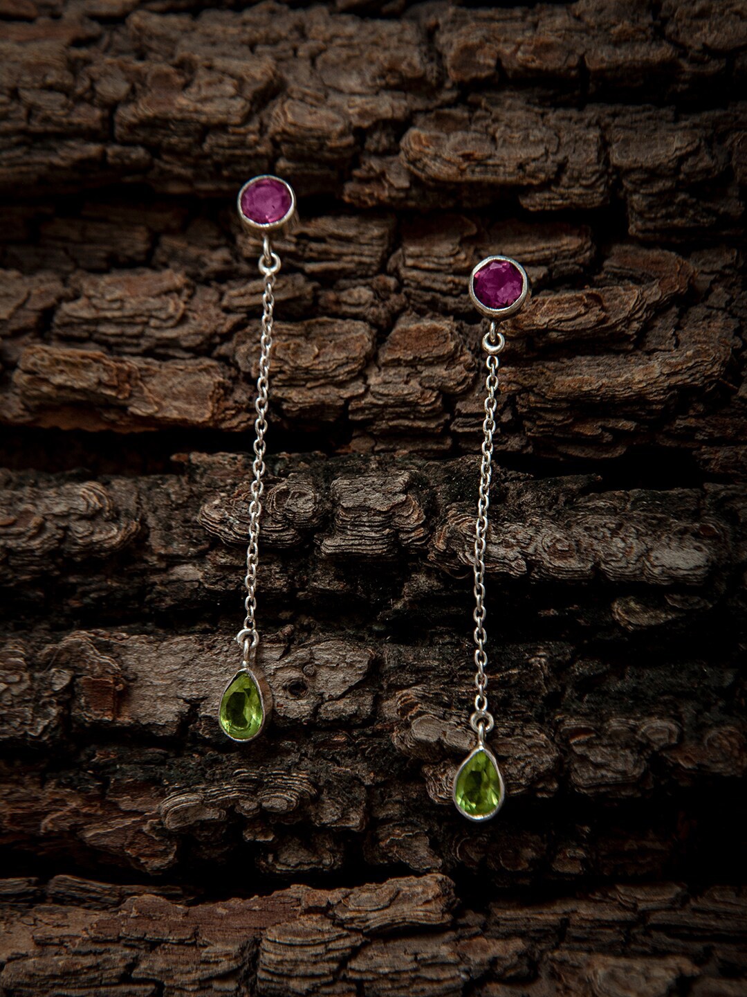 

Neeta Boochra 92.5 Sterling Silver-Plated Contemporary Studs Earrings