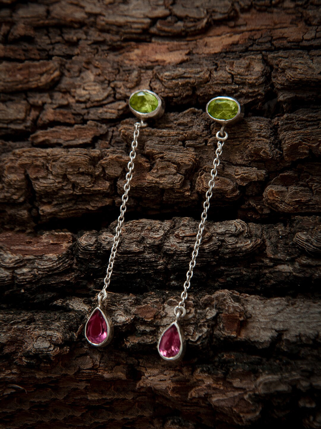 

Neeta Boochra Silver-Plated Teardrop Shaped Drop Earrings
