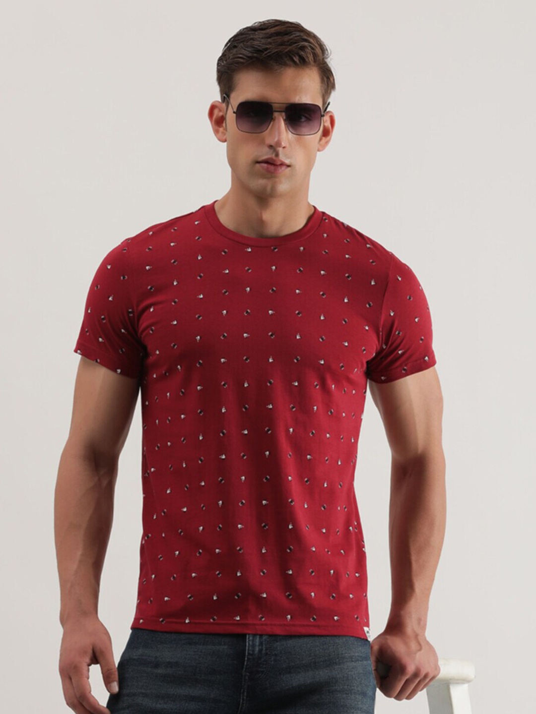 

Lee Conversational Printed Slim Fit Cotton T-shirt, Red