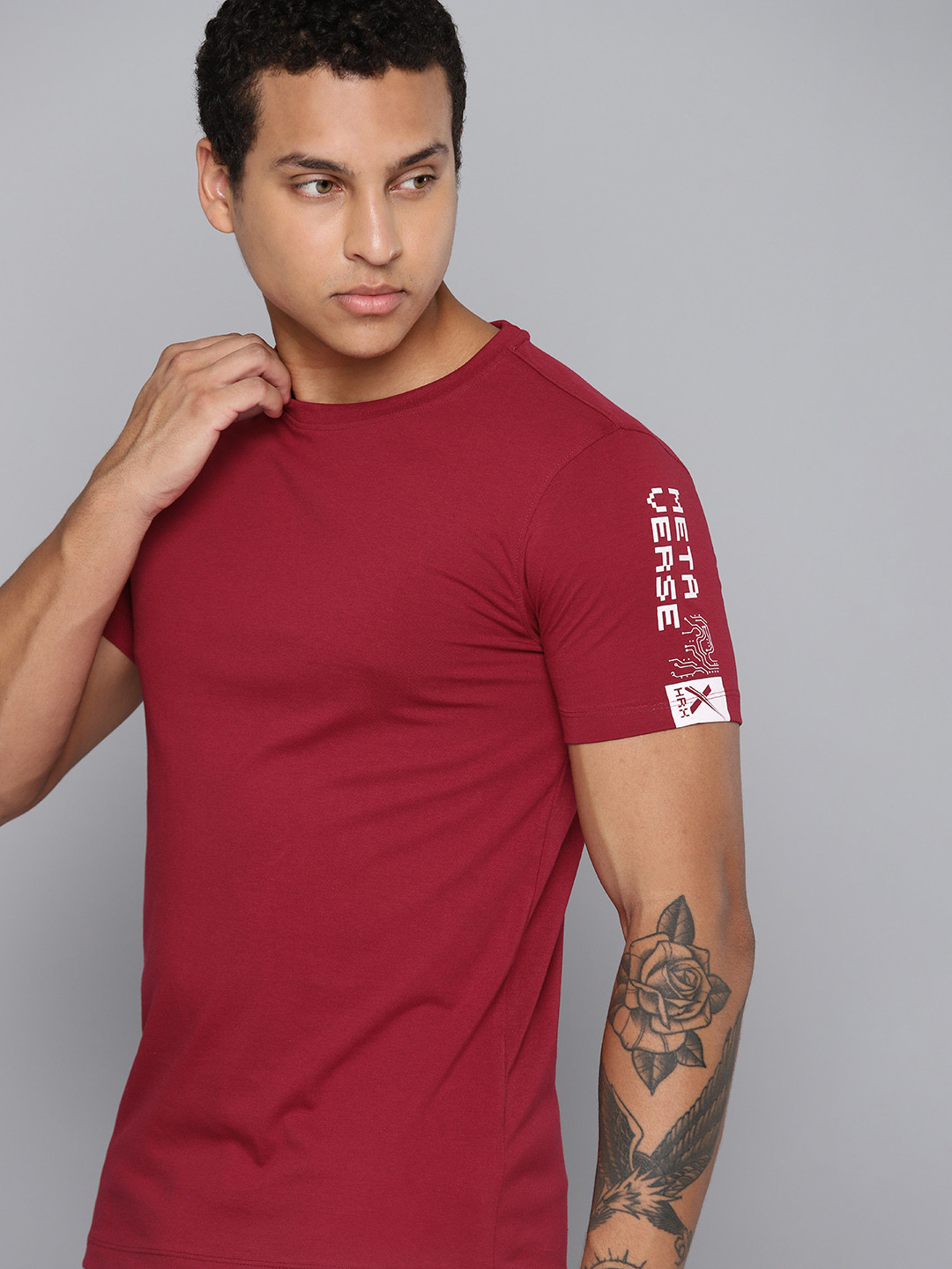 

HRX by Hrithik Roshan Men Solid T-shirt, Red