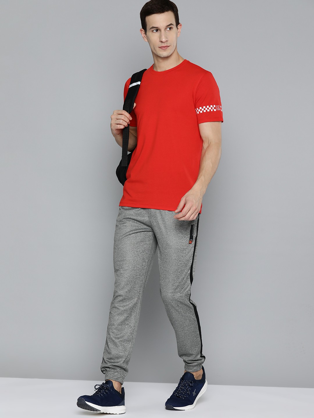 

HRX by Hrithik Roshan Men Solid T-shirt, Red