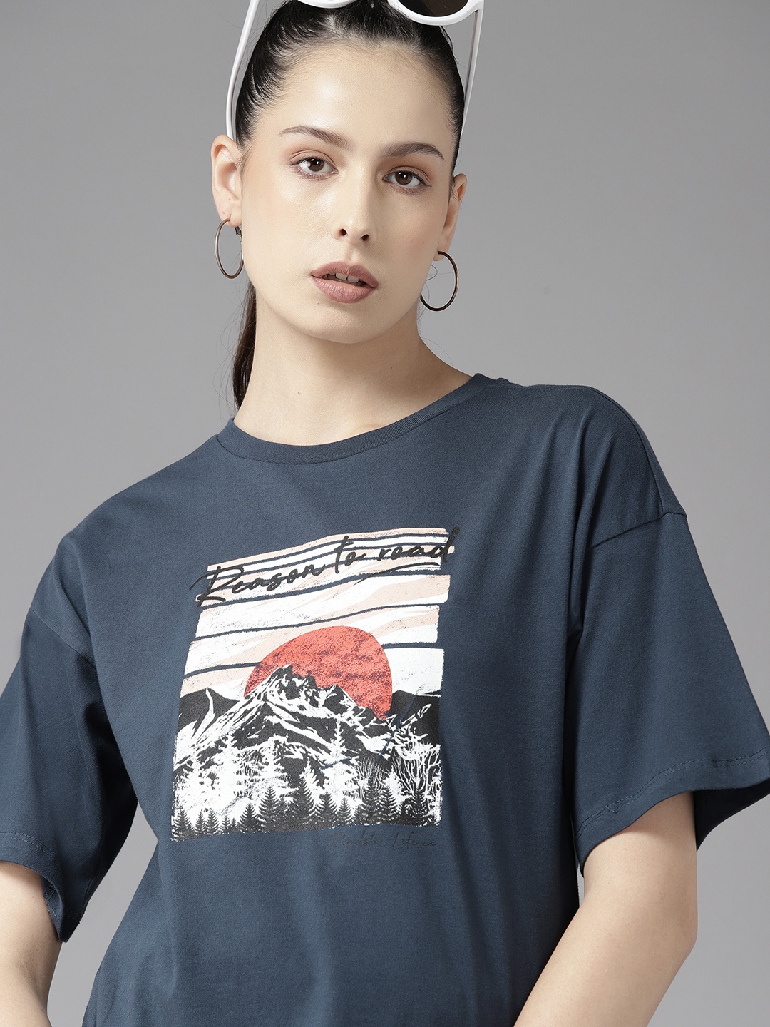 

The Roadster Lifestyle Co. Printed Drop-Shoulder Sleeves Boxy T-shirt, Navy blue