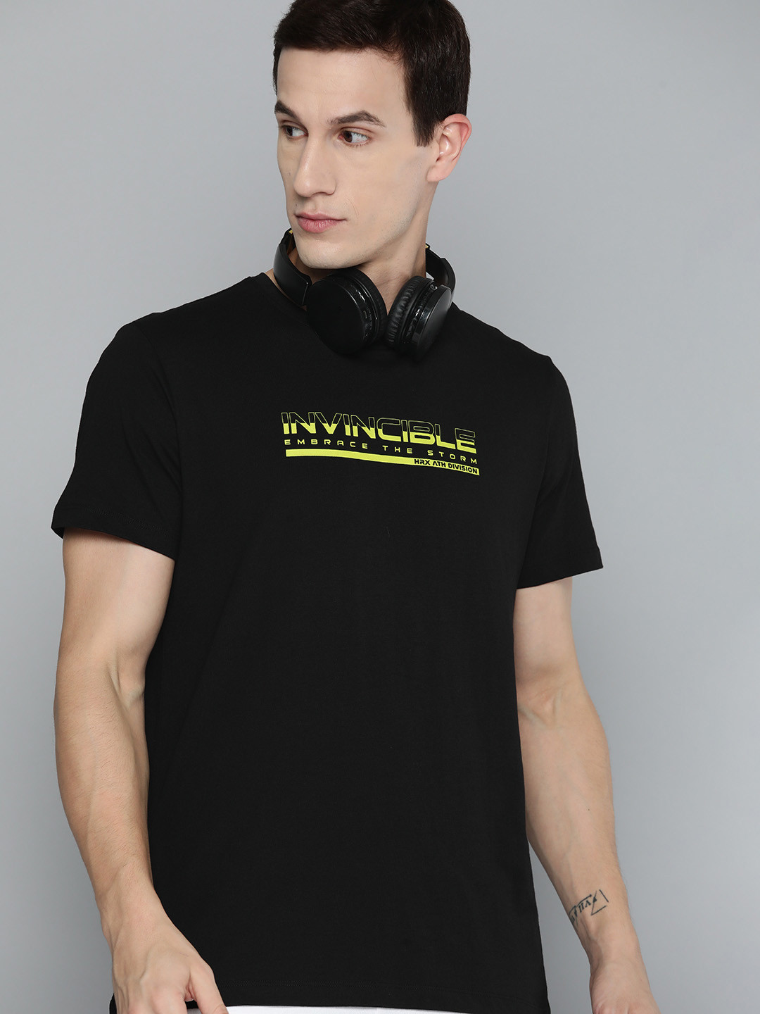 

HRX by Hrithik Roshan Men Pure Cotton Printed T-shirt, Black