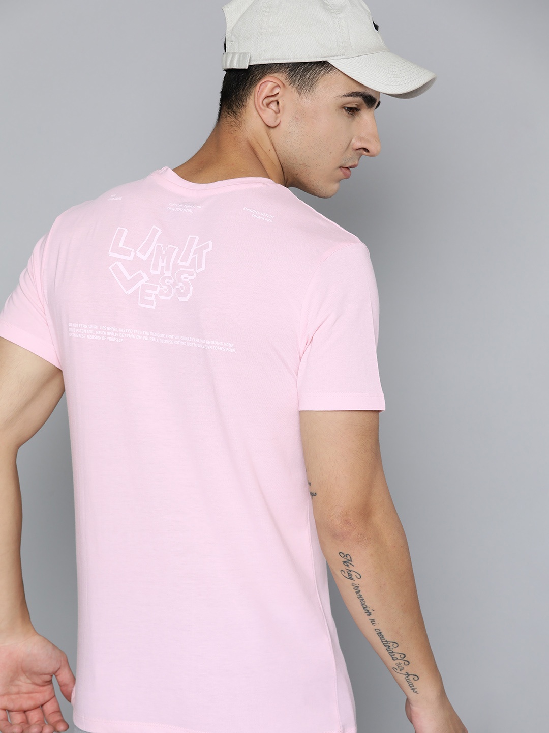 

HRX by Hrithik Roshan Printed Casual T-shirt, Pink