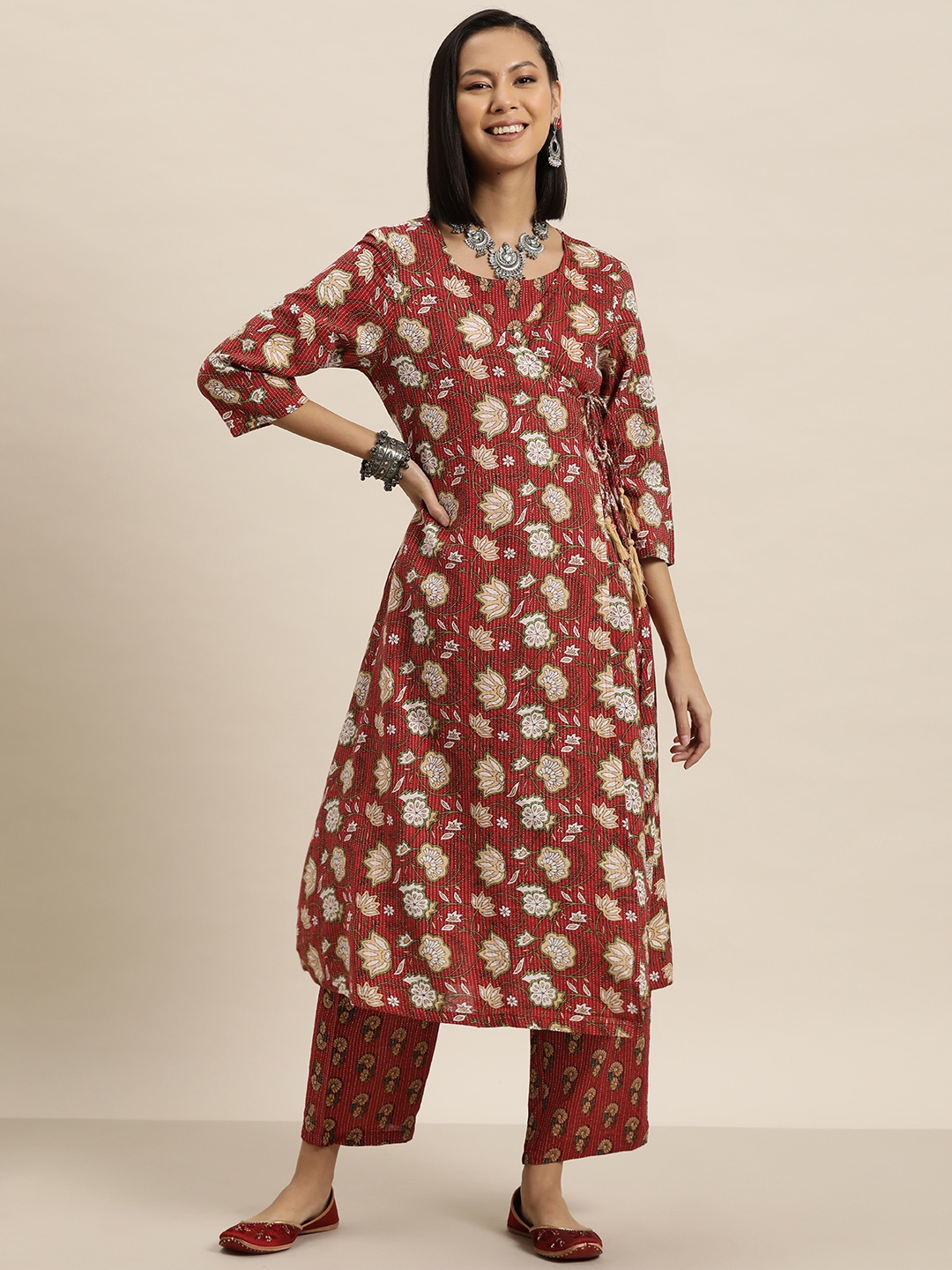 

HERE&NOW Floral Printed Kurta With Palazzos, Red