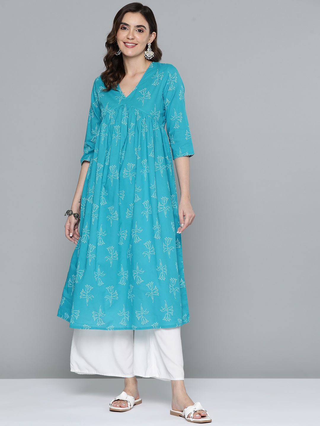 

HERE&NOW Cotton Floral Print Gotta Patti Kurta, Blue
