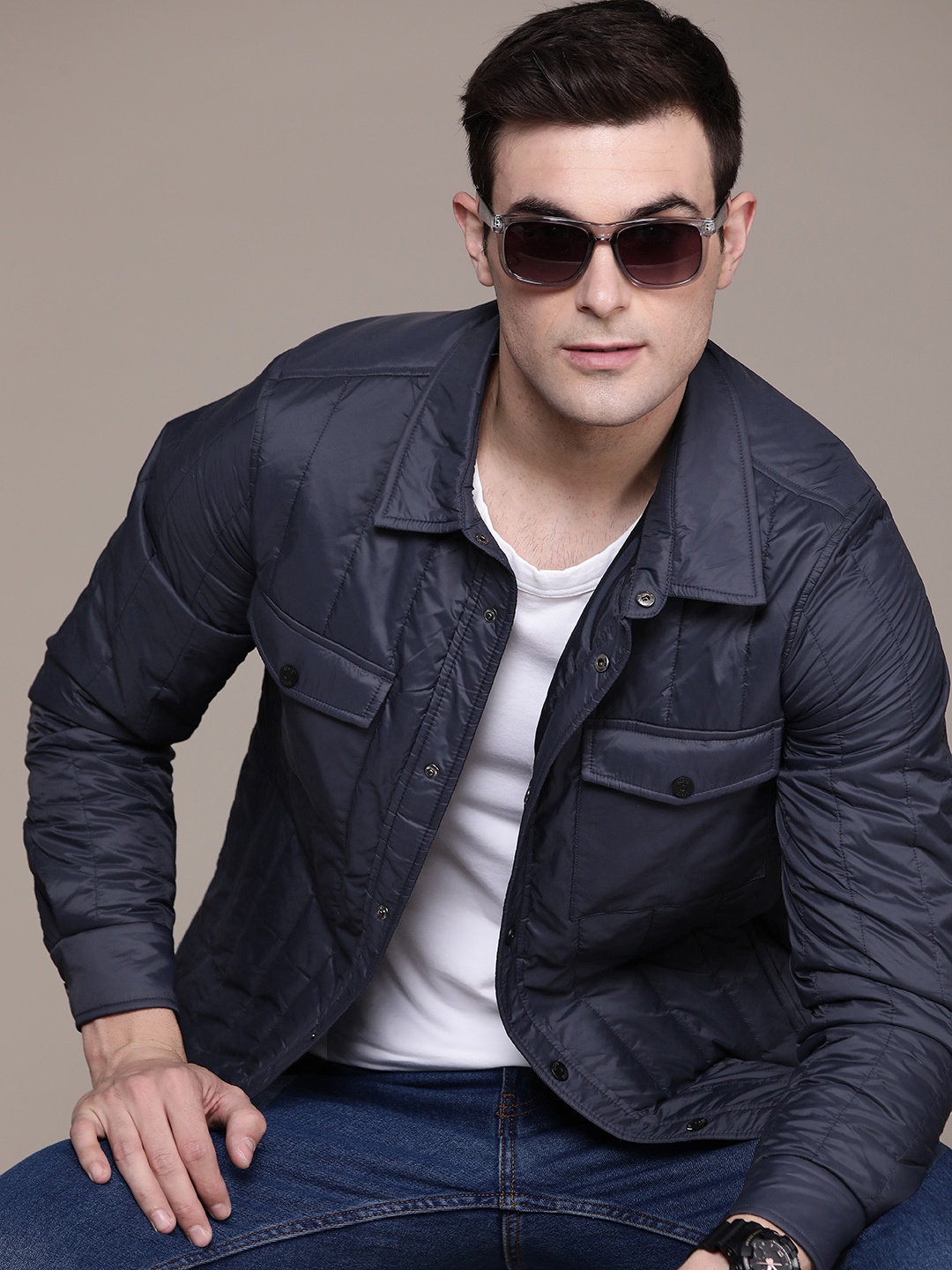 

The Roadster Lifestyle Co. Solid Padded Jacket, Navy blue