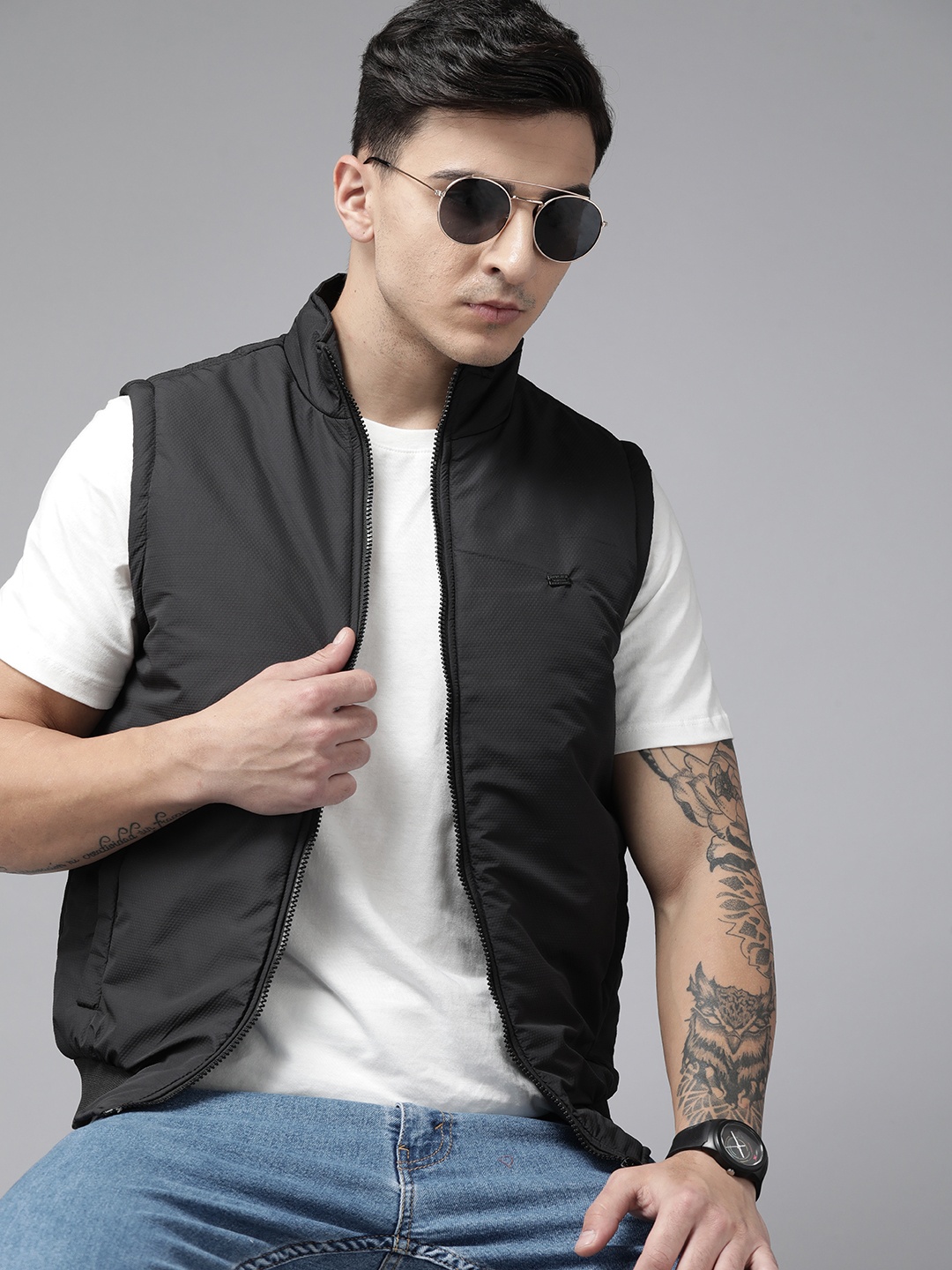 

The Roadster Lifestyle Co. Sleeveless Gilet Padded Jacket, Black