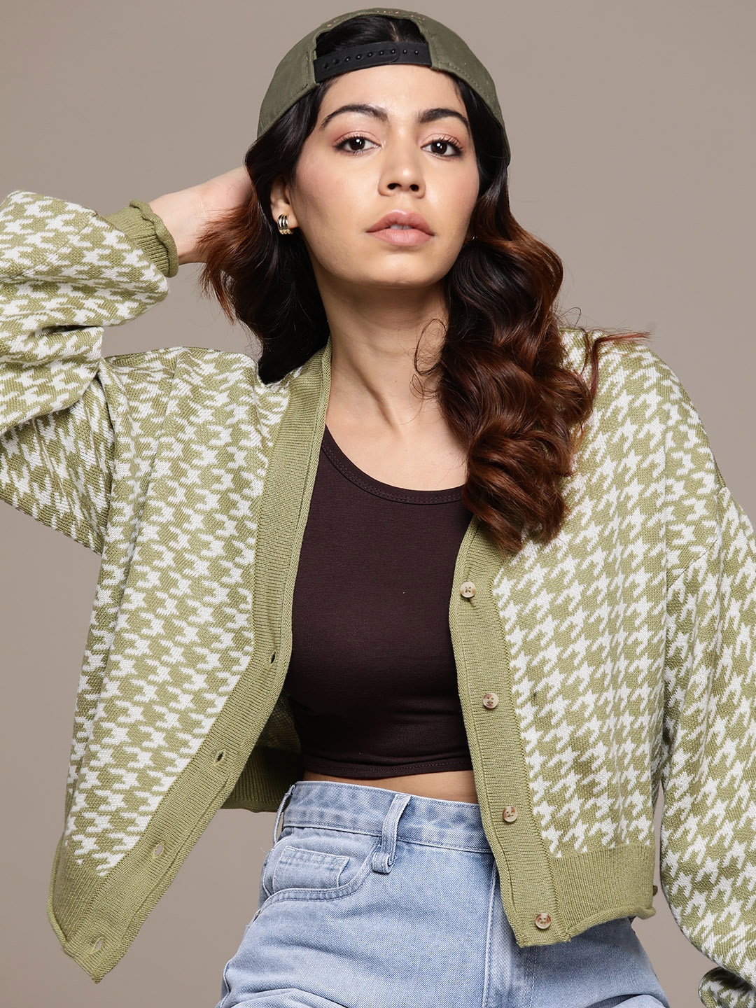 

The Roadster Lifestyle Co. Houndstooth Acrylic Cardigan, White
