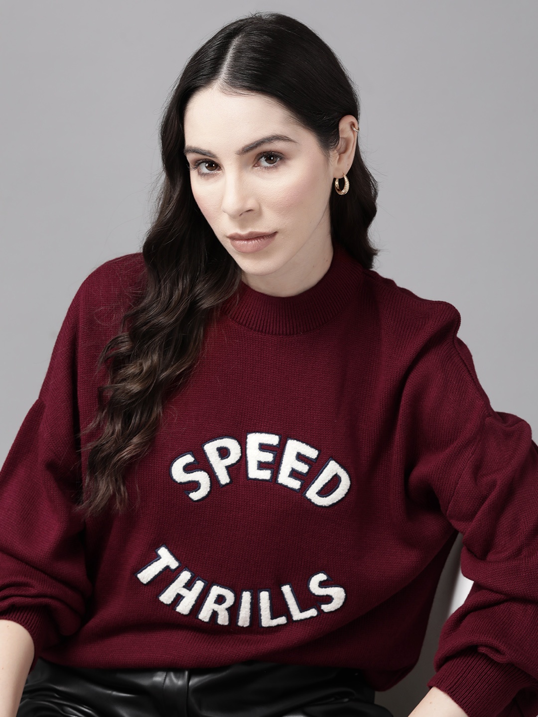 

The Roadster Lifestyle Co. Acrylic Applique Pullover, Maroon