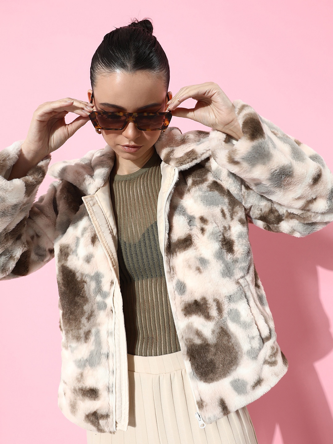 

The Roadster Life Co. Tie and Dye Printed Fuzzy Tailored Jacket, Beige