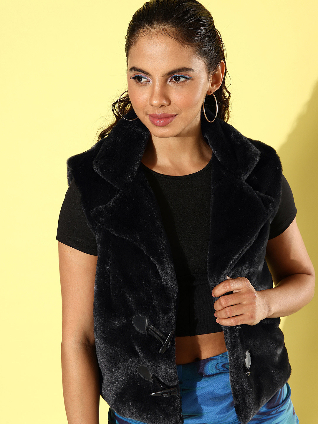 

The Roadster Lifestyle Co. Faux Fur Trim Tailored Jacket, Black