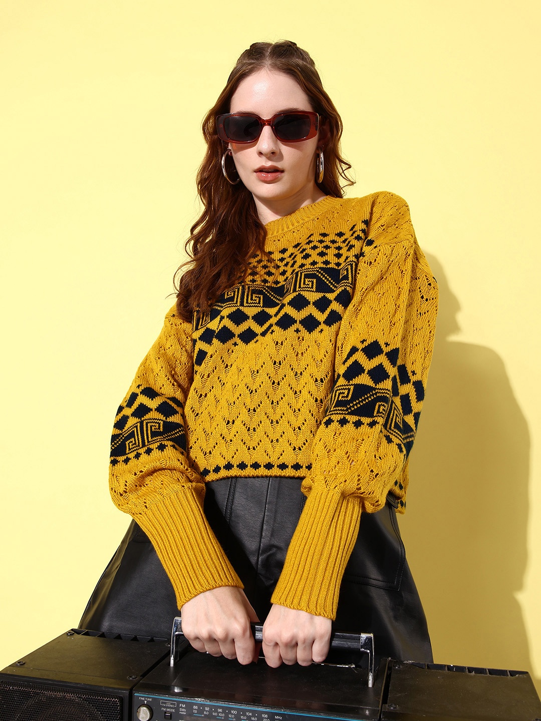 

The Roadster Lifestyle Co. Women Argyle Pullover, Yellow