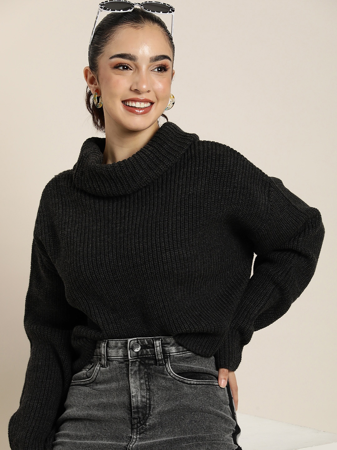 

HERE&NOW Turtle Neck Cable Knit Pullover Sweaters, Charcoal