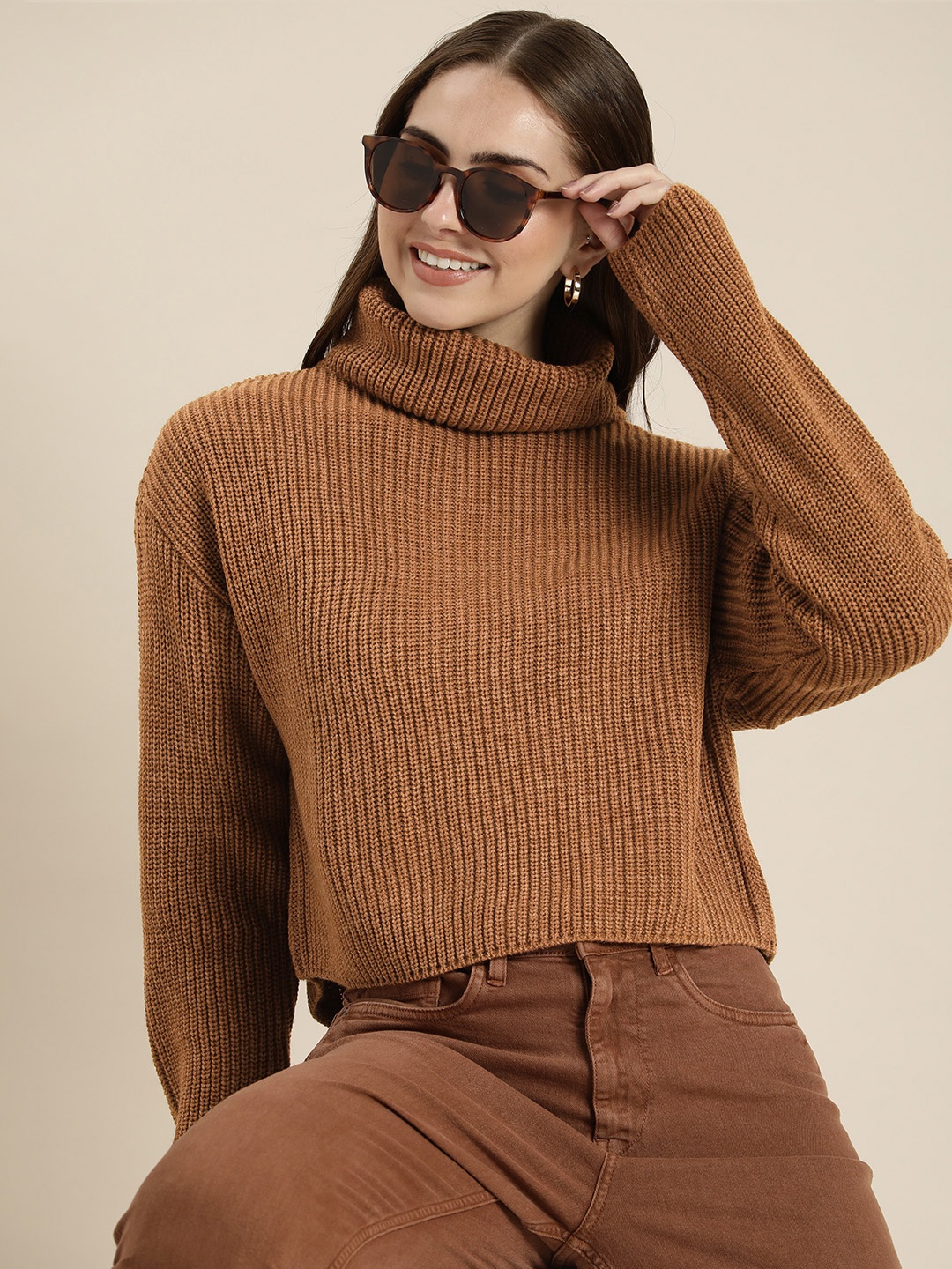 

HERE&NOW Turtle Neck Ribbed Pullover, Camel brown