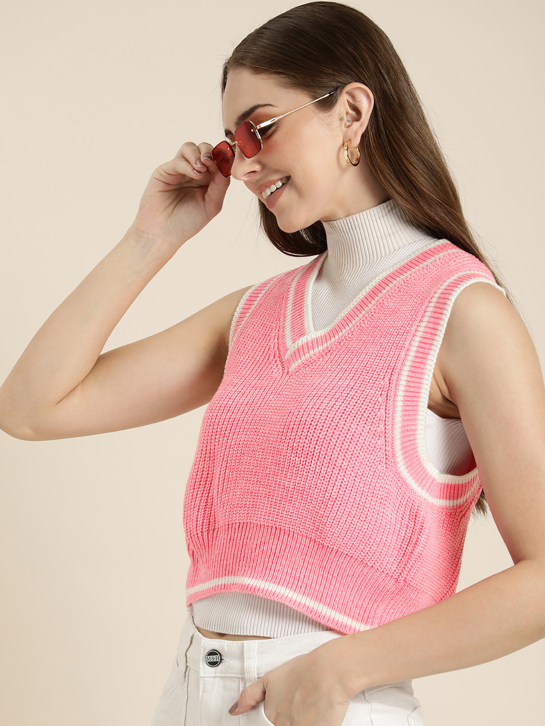 

HERE&NOW Cable Knit Crop Sweater Vest, Pink