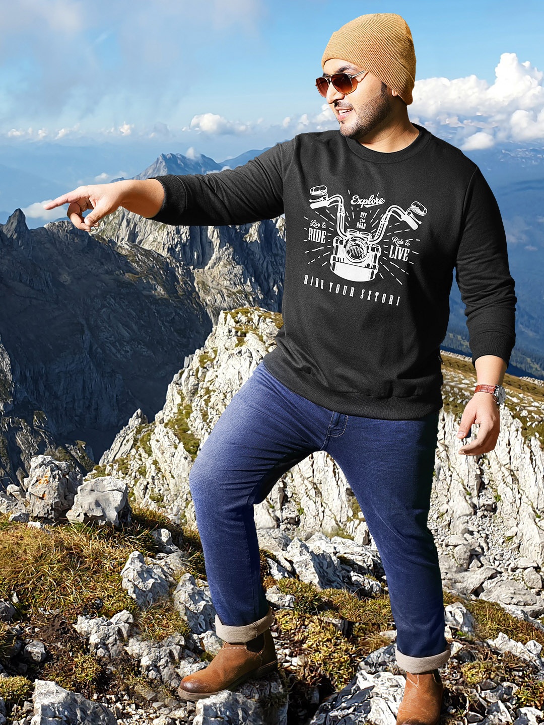 

Sztori Men Plus Size Printed Sweatshirt, Black