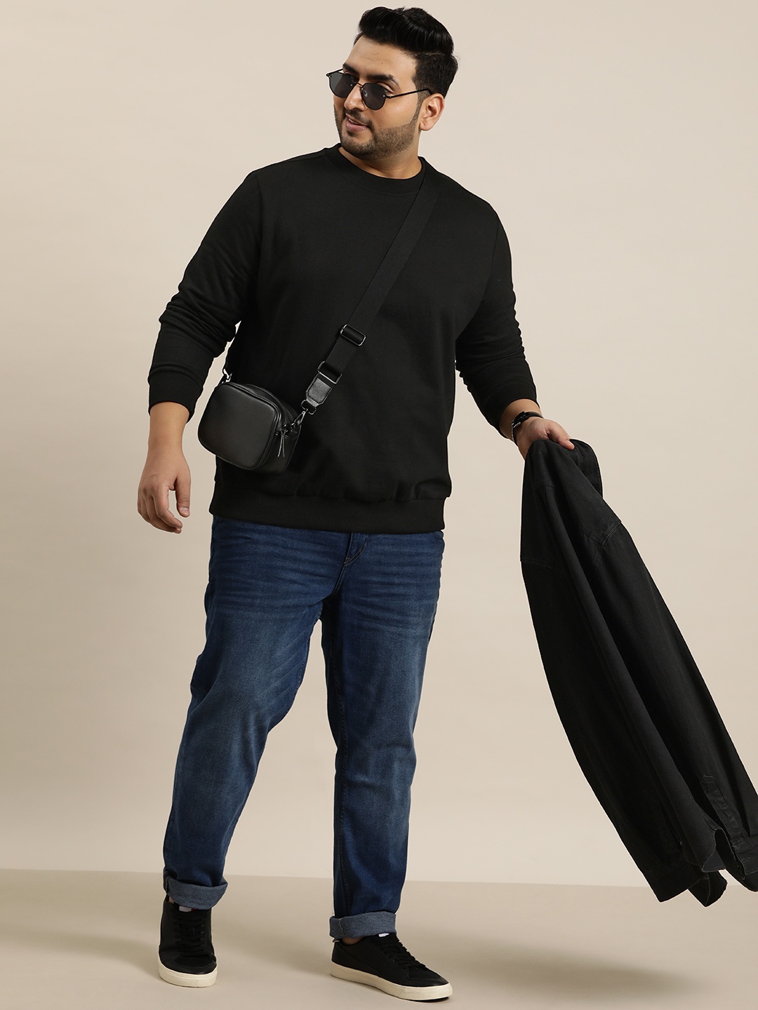 

Sztori Plus Size Solid Sweatshirt, Black