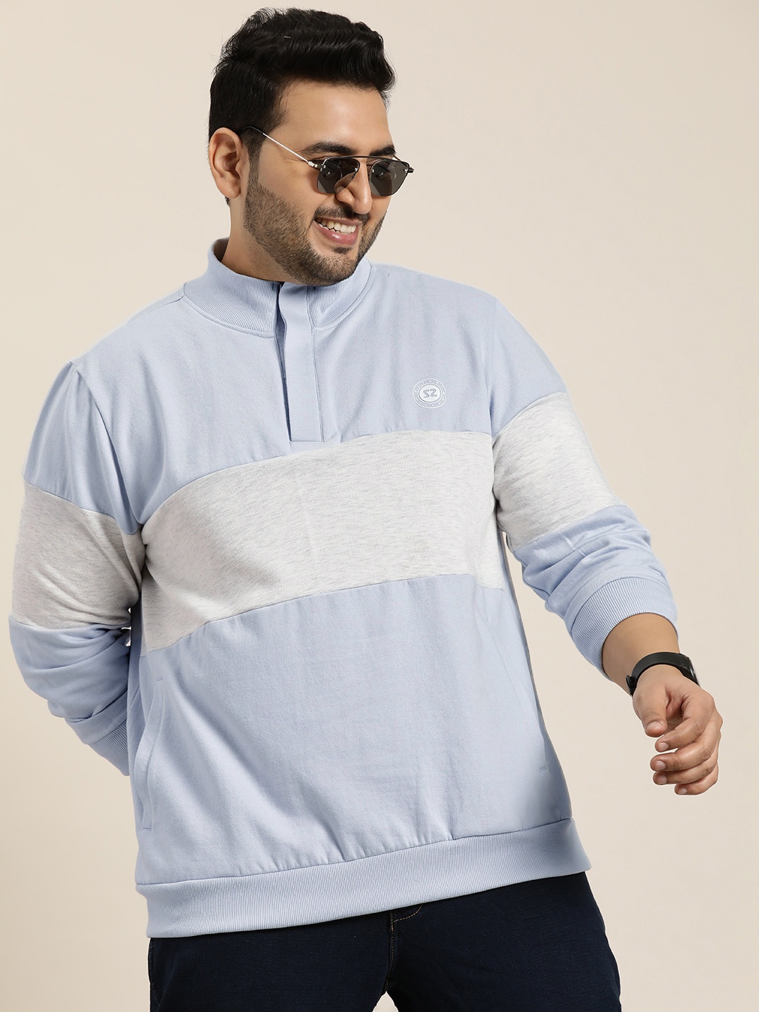 

Sztori Men Plus Size Colourblocked Sweatshirt, Blue