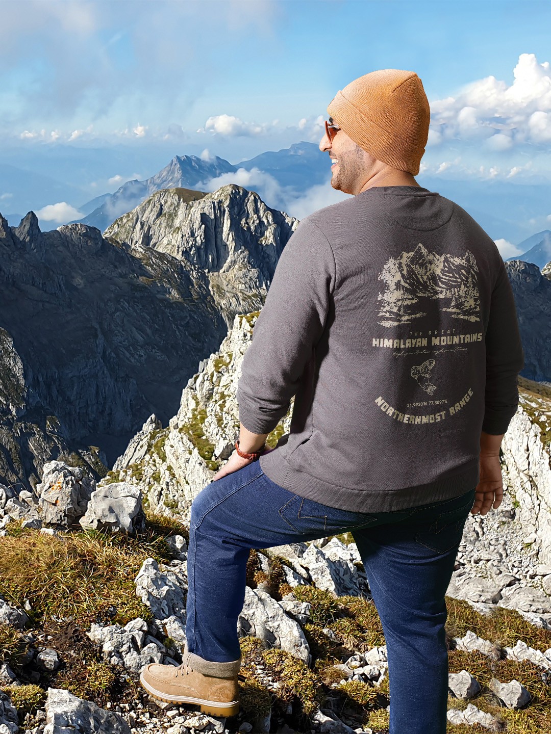 

Sztori Plus Size Men Printed Back Sweatshirt, Charcoal