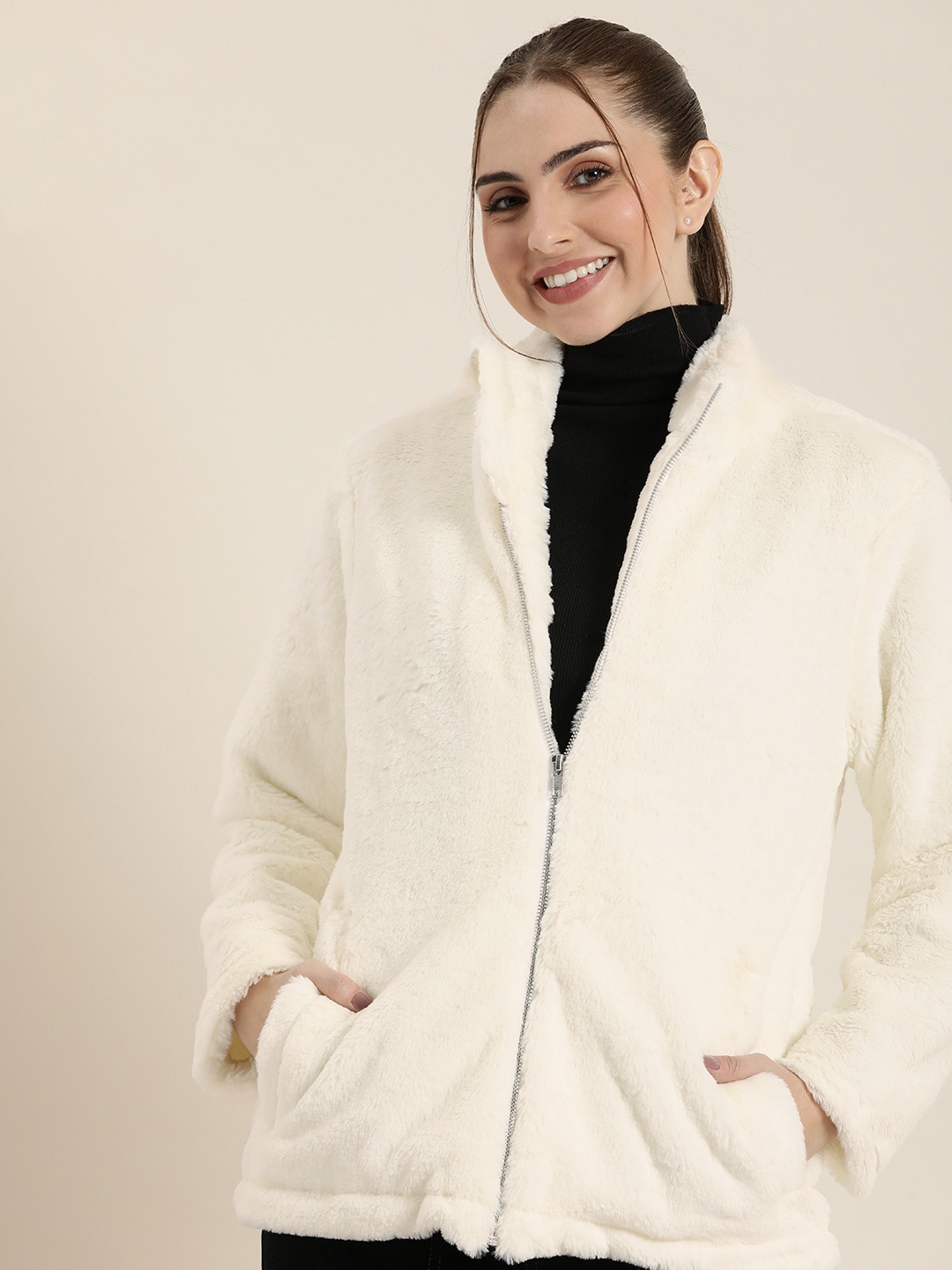 

HERE&NOW Mock Collar Faux Fur Detail Tailored Jacket, White