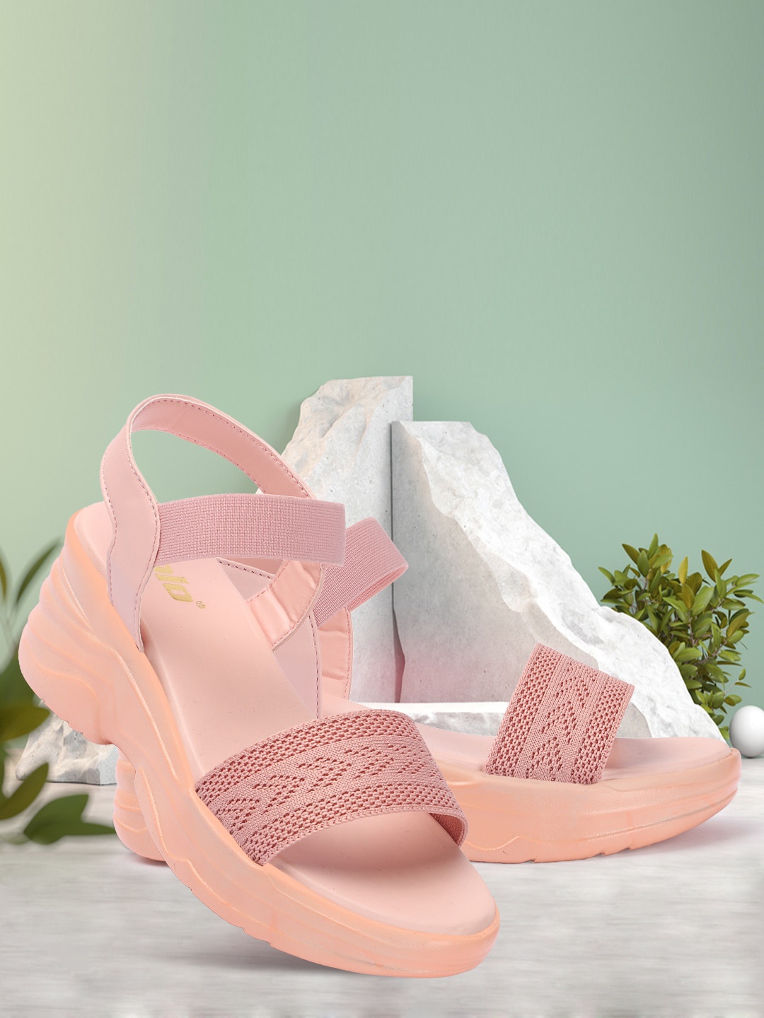 

Colo Woven Design Platform Heels, Peach
