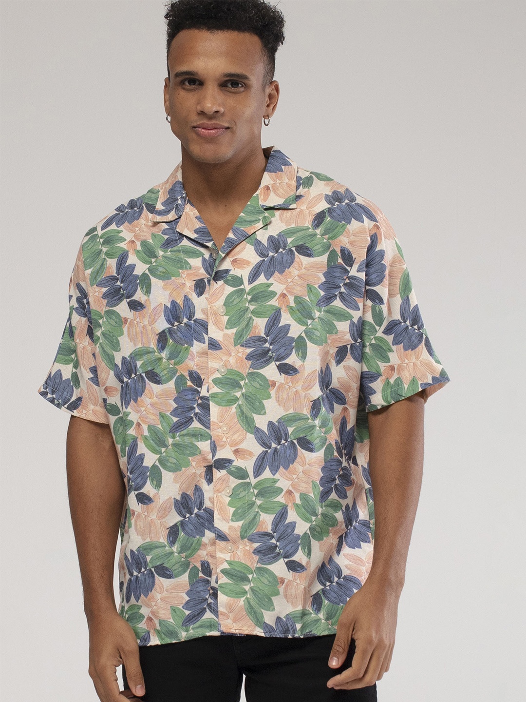 

catch Men Floral Printed Casual Shirt, Navy blue