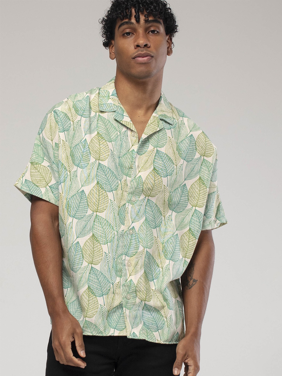 

catch Men Tropical Printed Casual Shirt, Blue