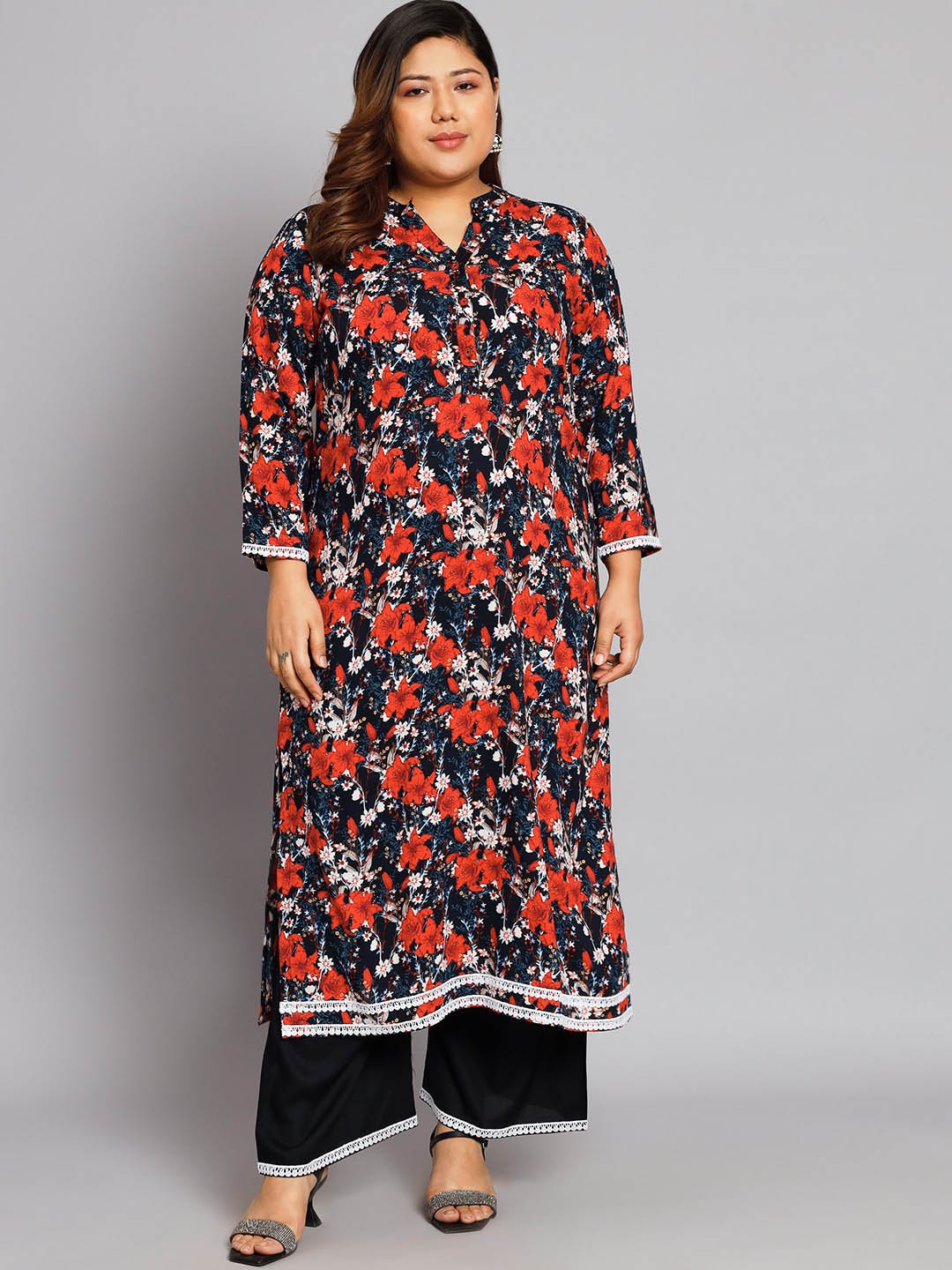 

Tissu Plus Size Floral Printed Regular Kurta With Palazzos, Black