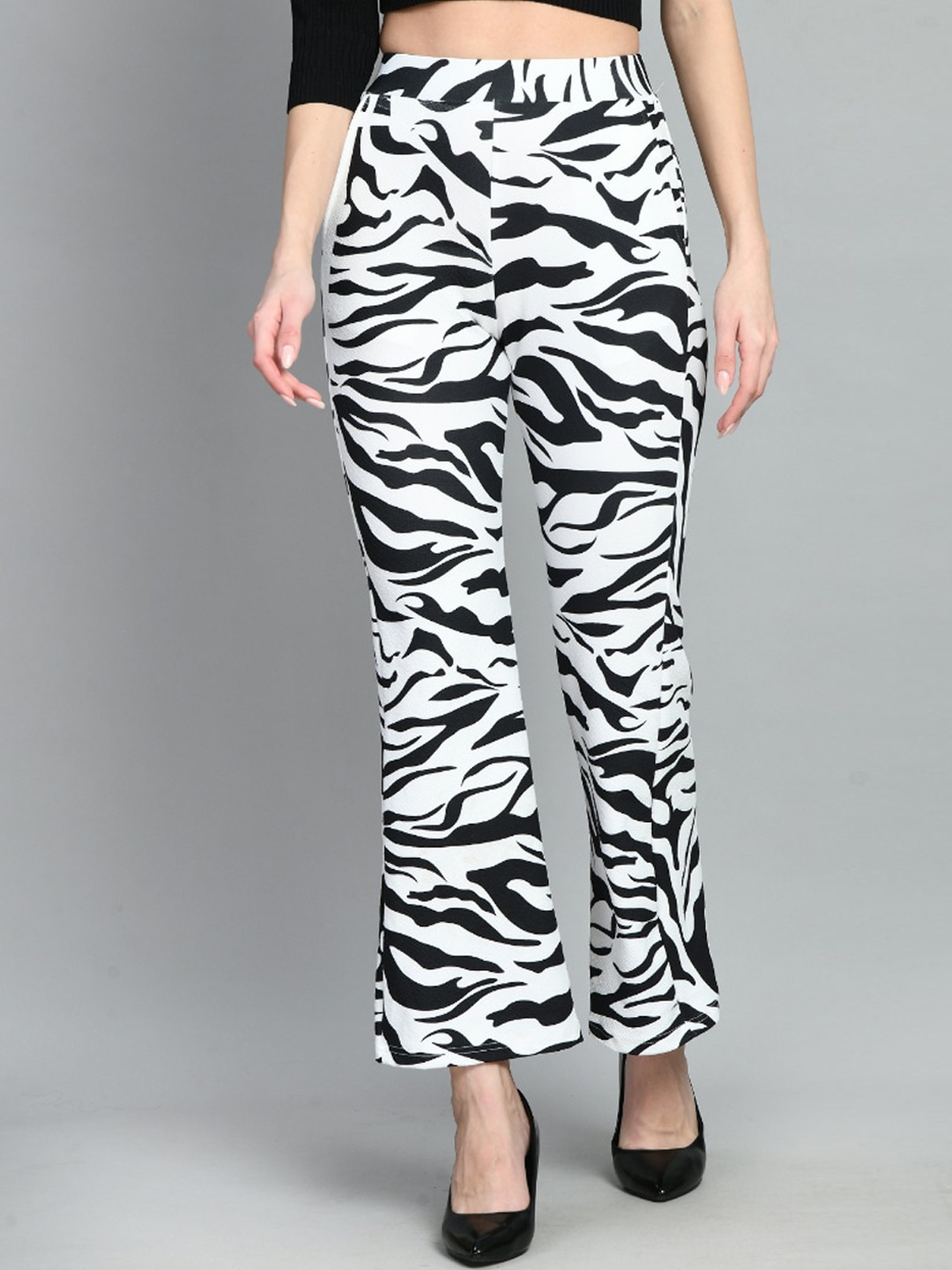 

IUGA Women Relaxed Straight Leg Animal Printed High-Rise Plain Knitted Bootcut Trousers, White